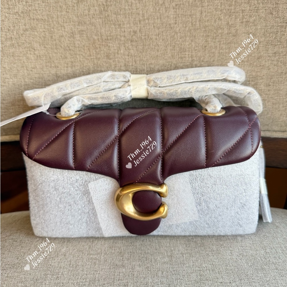 NWT！COACH Tabby Shoulder Bag 20 With Pillow Quilting（CP149）black currant